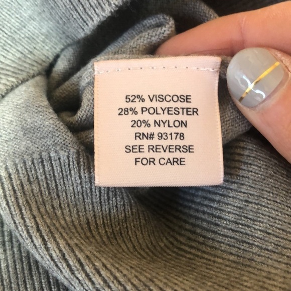 NWT Philosophy Love intarsia light soft sweater XS - Picture 9 of 11